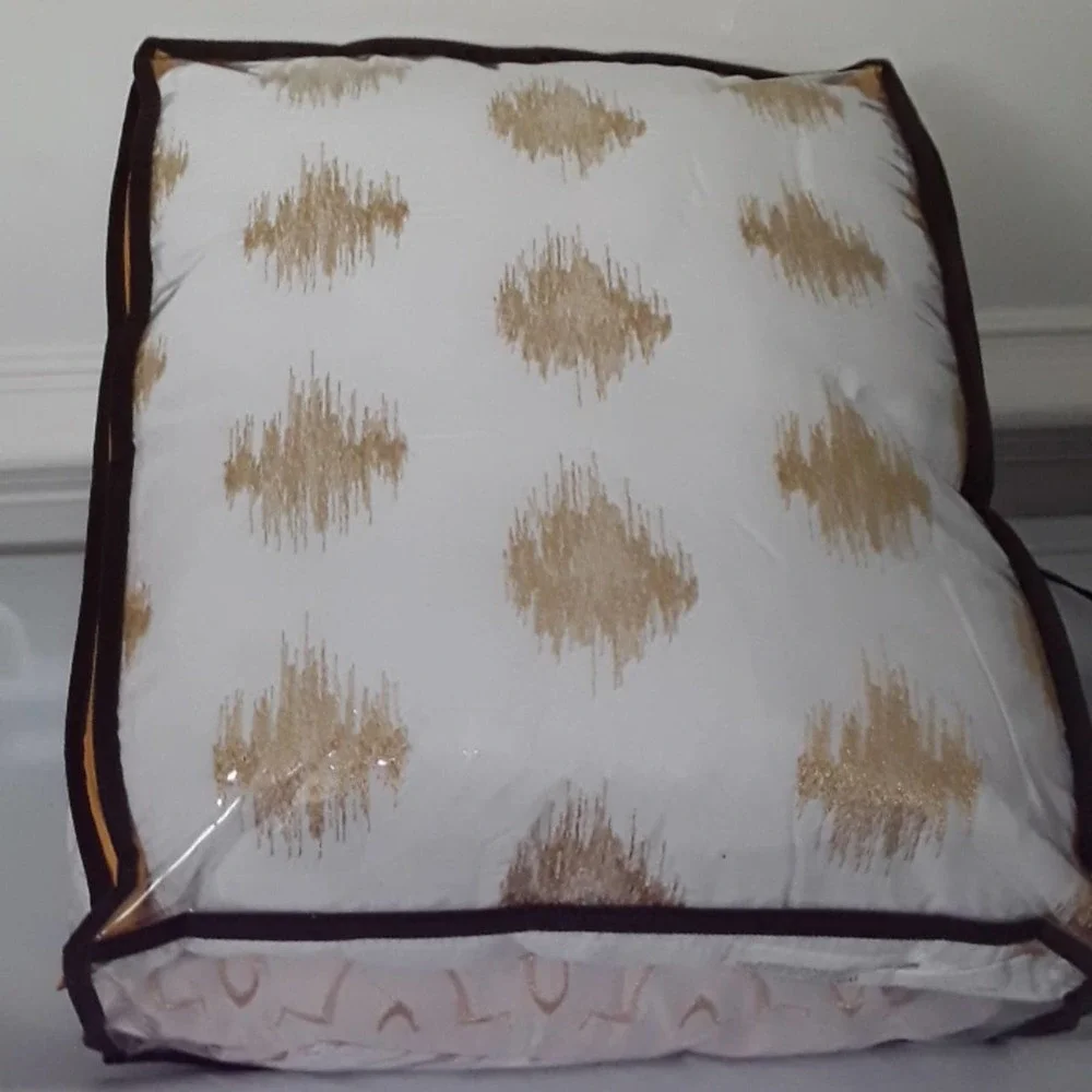 NEW Intelligent Design REBECCA Duvet Cover 4 Piece Set Twin/TwinXL